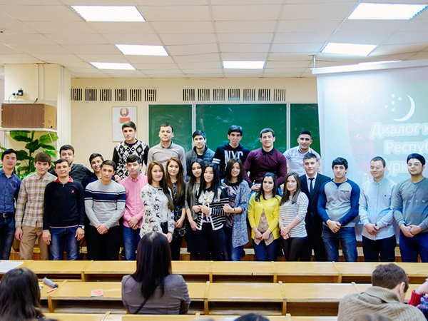 «Диалог культур: Республика Туркменистан» на факультете экономики и права