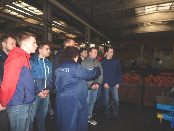 Студенты инженерного факультета посетили ОАО «Барановичский завод станкопринадлежностей»