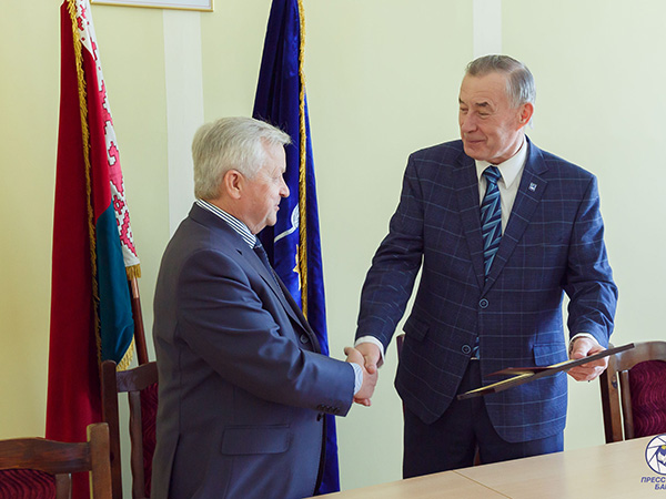 Научно-практический круглый стол «Беларусь и Китай: многовекторность сотрудничества»