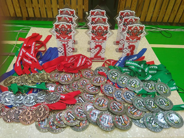 Студентки БарГУ — победители Чемпионата Республики Беларусь по классическому пауэрлифтингу среди юниорок