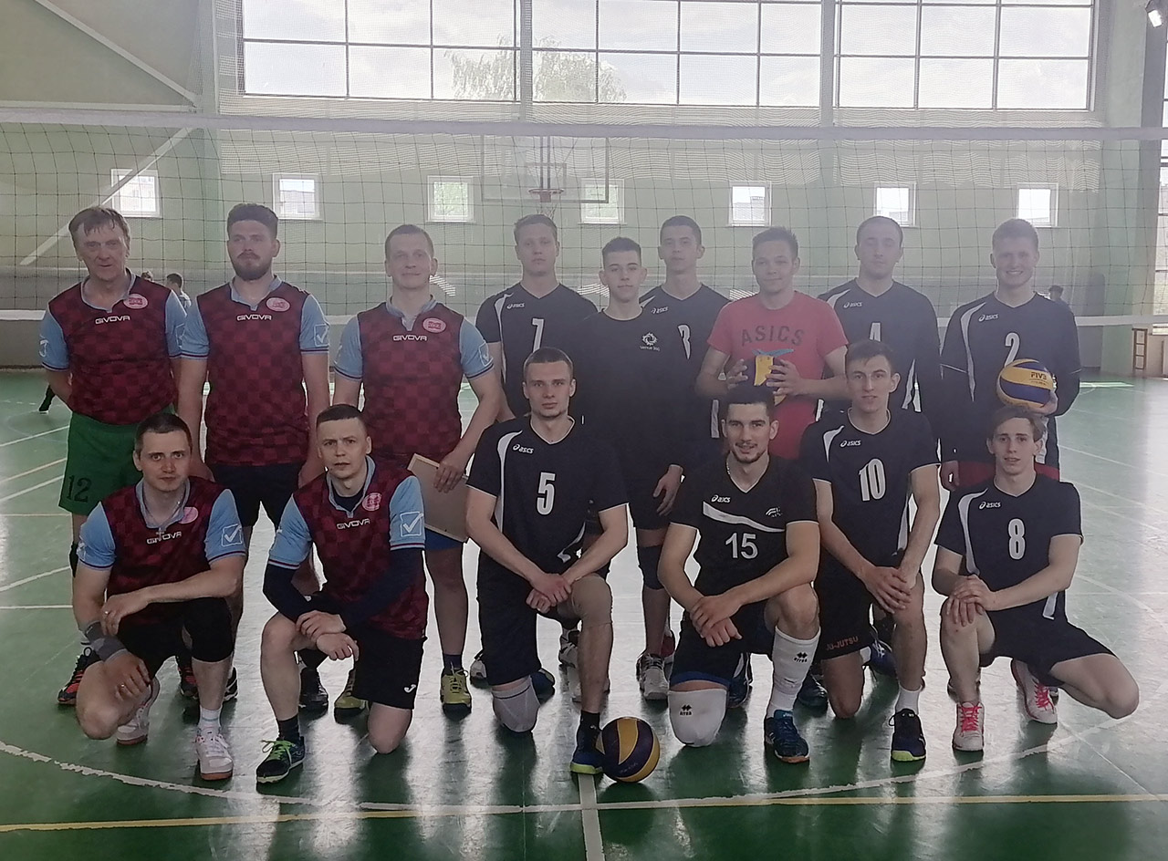 Товарищеский турнир по волейболу между командой студентов БарГУ и командой компании «NIVA-HOLDING»