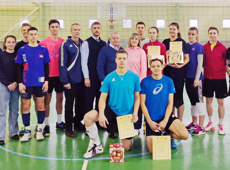 Прошло первенство по волейболу среди групп специальностей «Физическая культура» и «Спортивно-педагогическая деятельность»
