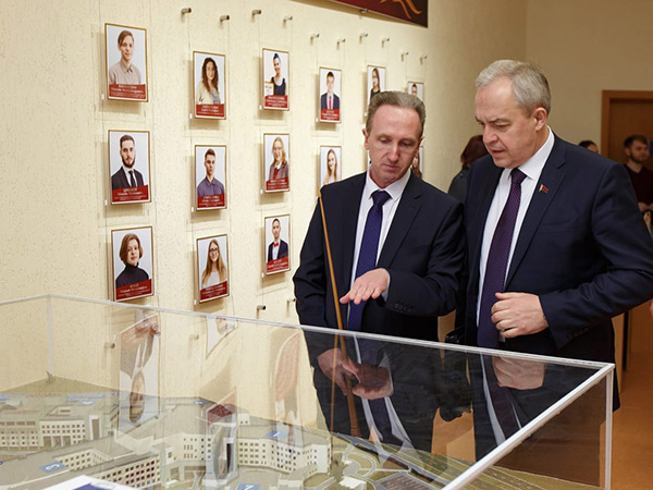 БарГУ посетил Глава Администрации Президента Республики Беларусь Сергеенко Игорь Петрович