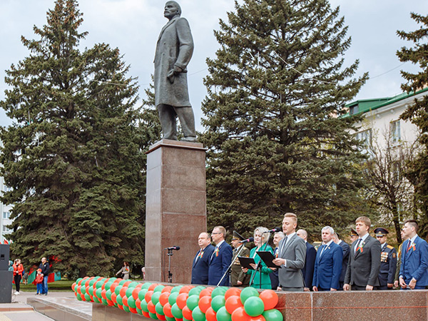 День Государственного герба и Государственного флага Республики Беларусь состоялся в Барановичах 